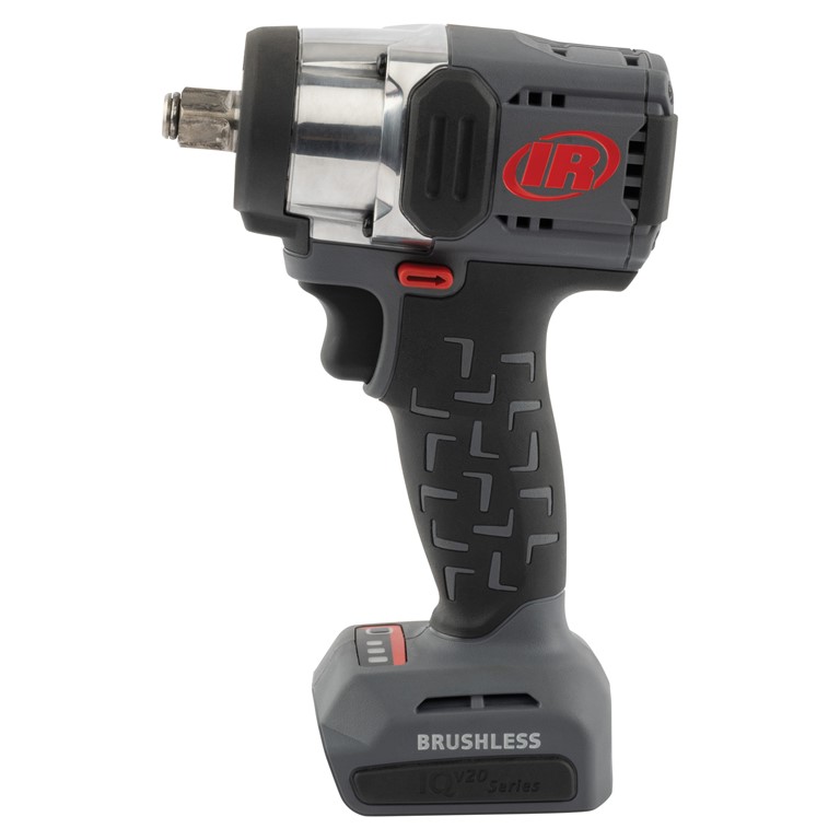 Ingersoll Rand W3151 Impact Wrench Product Photo of full battery kit